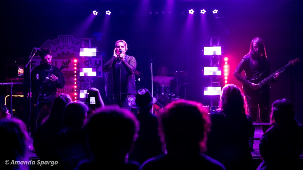 Outlier Brings the Heat to Cleveland for Night One of&nbsp;Tour