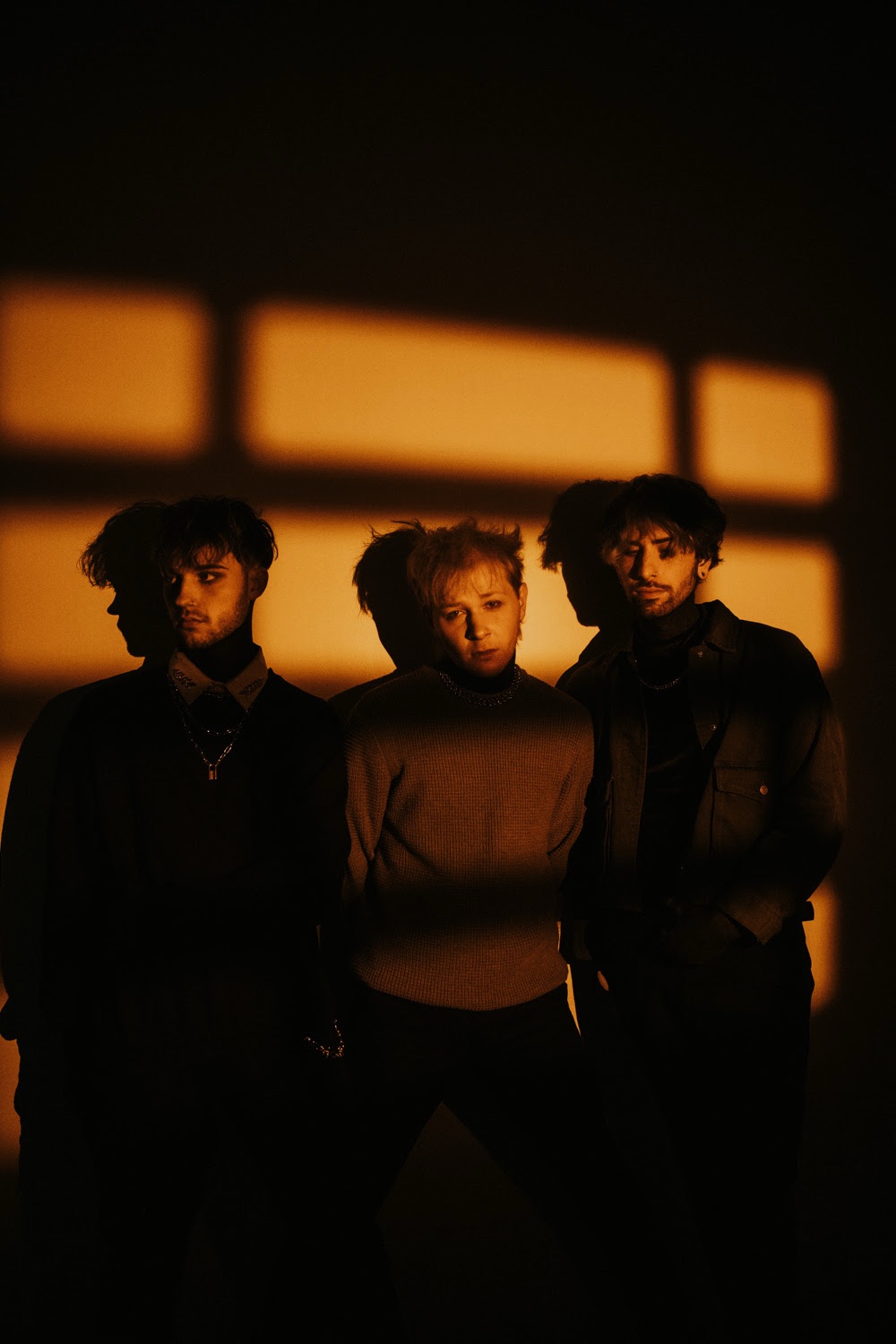 SharpTone Welcomes Glasswaves to the Roster + Band Shares “fvck.me.up”